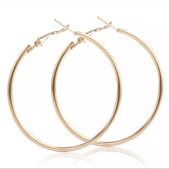 New Yellow Gold Plated Big Smooth Circle Simple Party Round Hoop Earrings - Picture 2 of 2